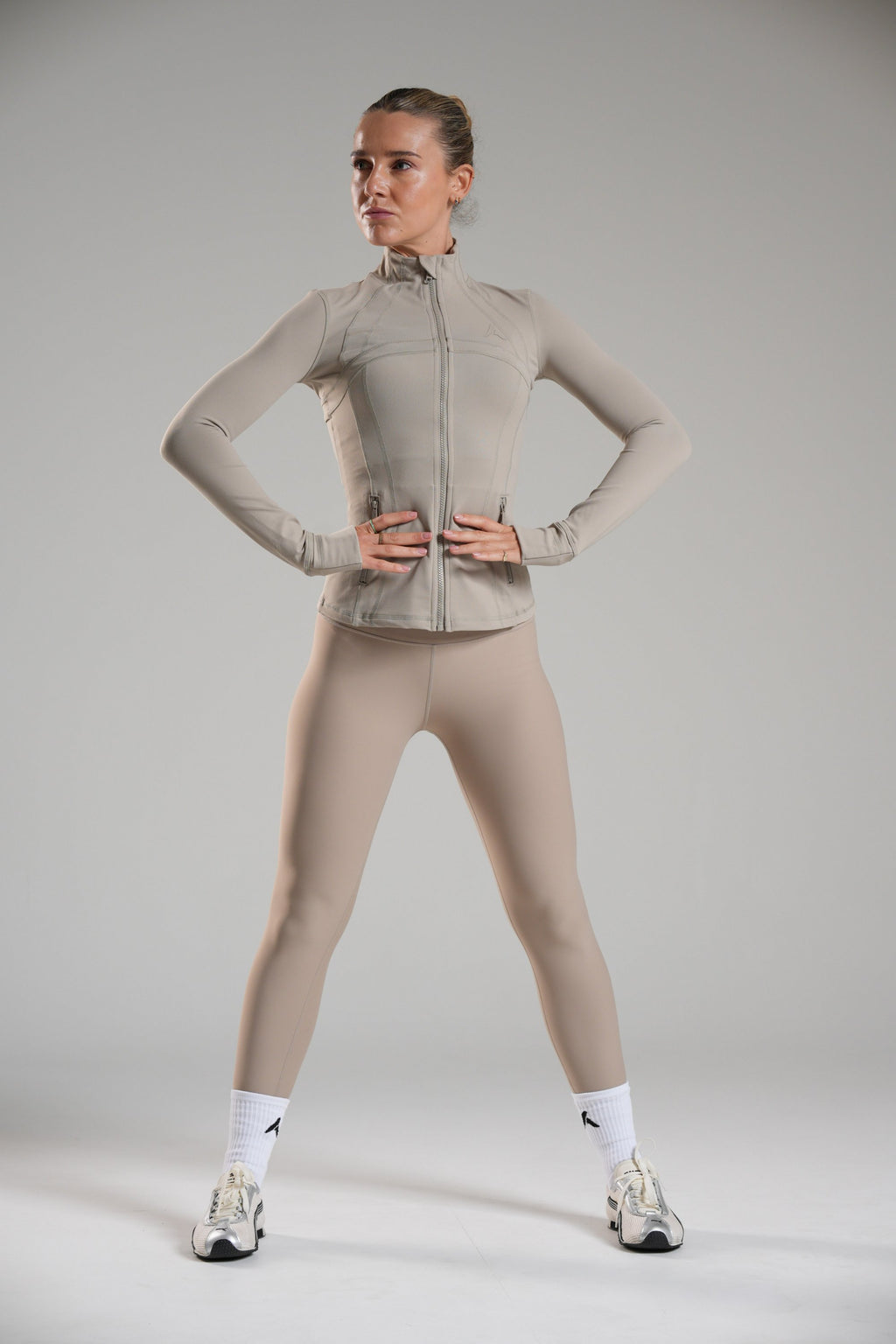 Women's Performance Jacket - Beige